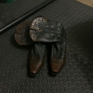 Durango size 13 mens boots. Black and brown